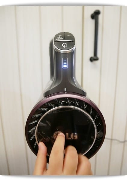 打掃神器「LG A9+濕拖無線吸塵器」家庭清潔省時又省事 ♪