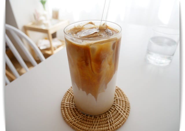 「有一隻羊 A Sheep Cafe」韓系咖啡店,美到像幅畫的點心盤 ♡