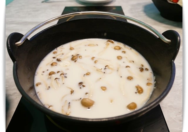 牛奶 牛奶