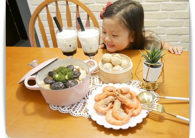 餐桌飯 餐桌飯