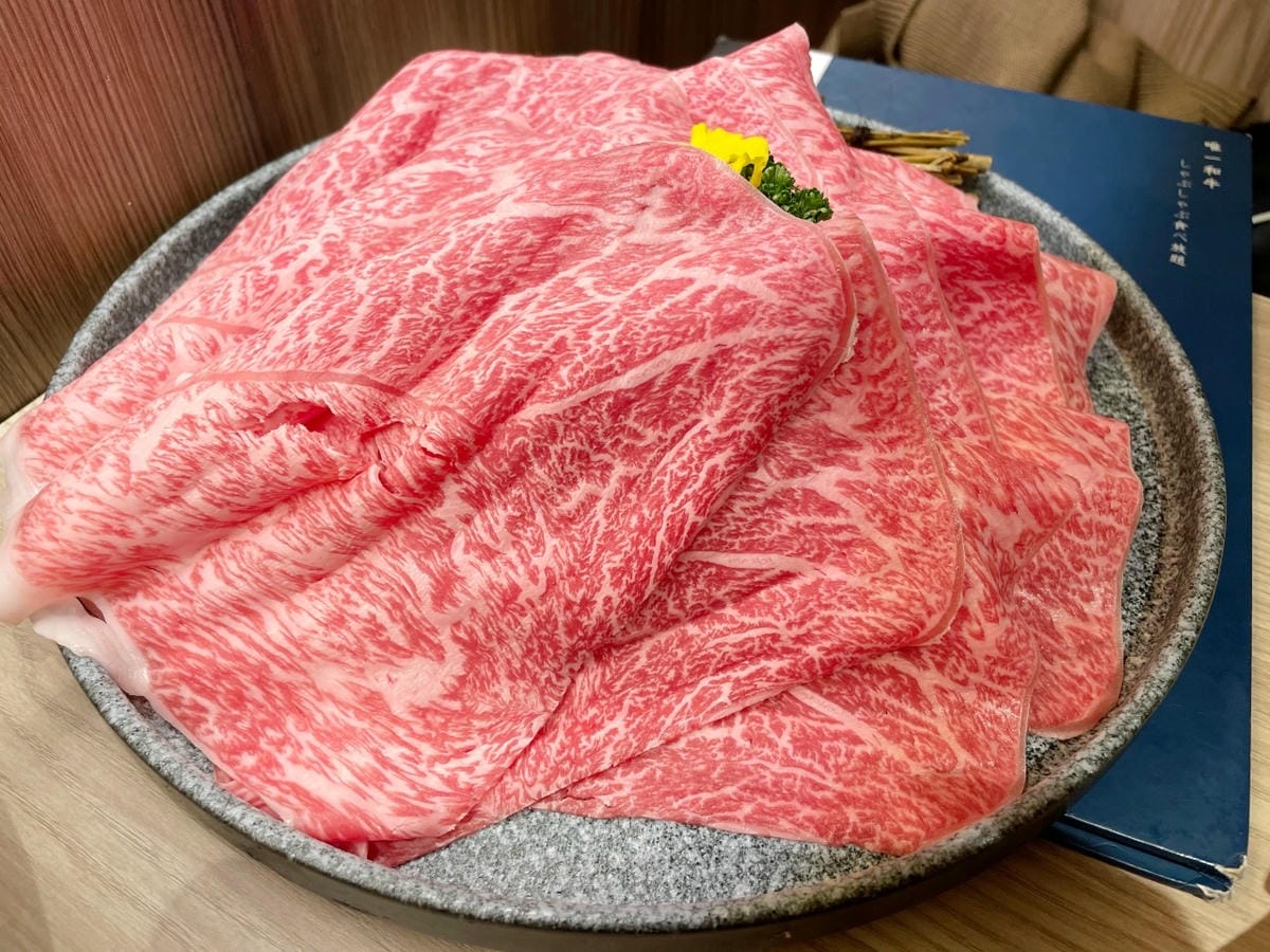 肉二 肉二