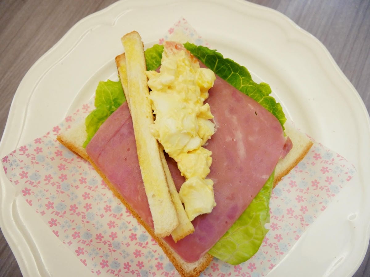 包 包