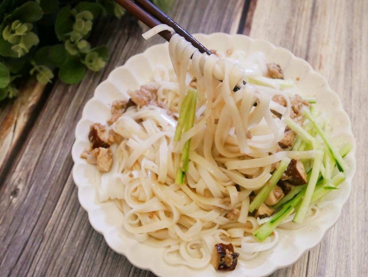炸醬二 炸醬二