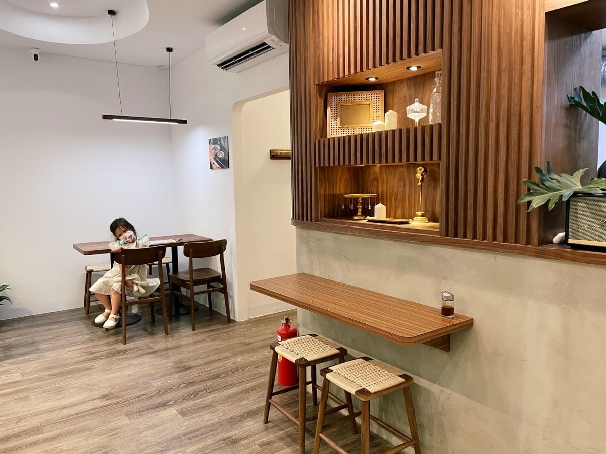 店內