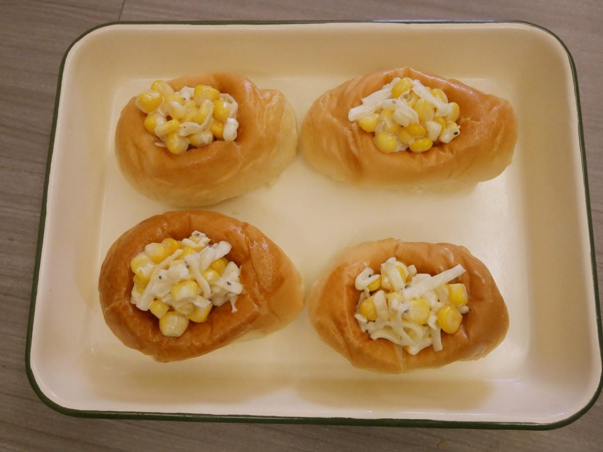餡 餡