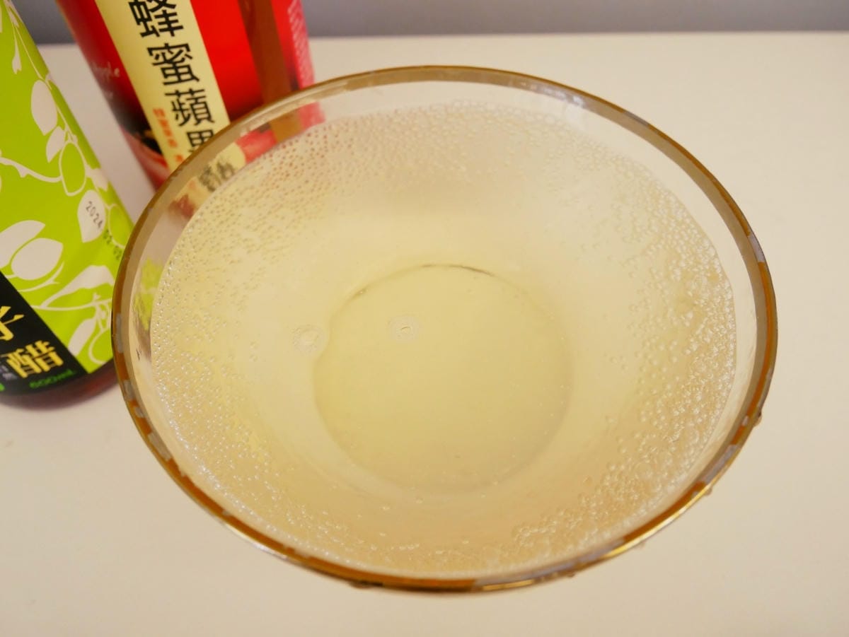 水 水