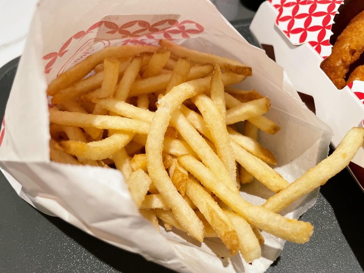 高雄美術館「癮燒精食」精緻餐盒還有食材超市可以逛!! 高雄美術館「癮燒精食」精緻餐盒還有食材超市可以逛!!