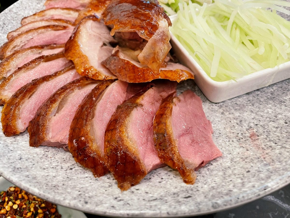 高雄巨蛋「享鴨裕誠店」中華料理好下飯。 高雄巨蛋「享鴨裕誠店」中華料理好下飯。