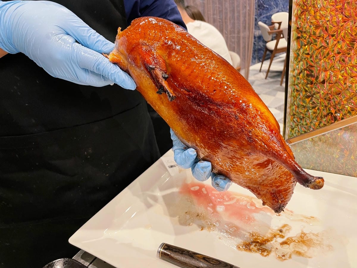 高雄巨蛋「享鴨裕誠店」中華料理好下飯。 高雄巨蛋「享鴨裕誠店」中華料理好下飯。