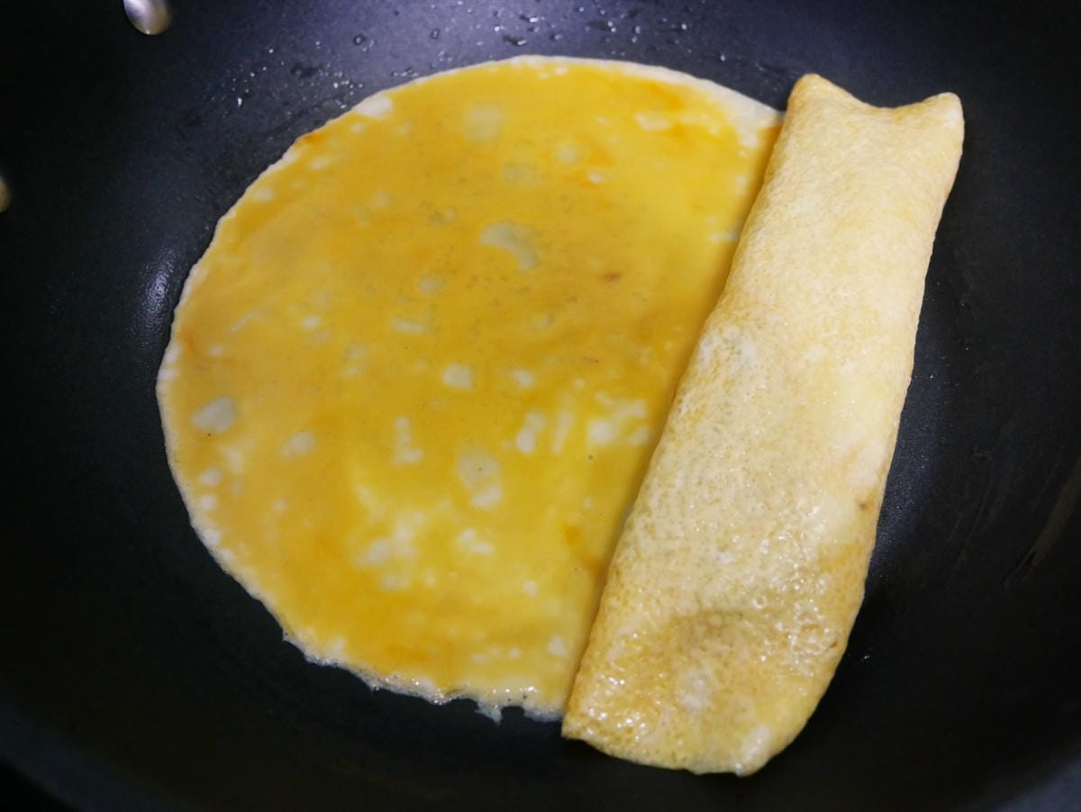 [My Little Kitchen] 好清爽「秋葵蛋捲」好