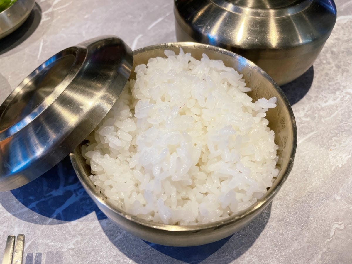 高雄巨蛋「初瓦韓式料理」王品與韓國大廚孫榮聯手新品牌!! 高雄巨蛋「初瓦韓式料理」王品與韓國大廚孫榮聯手新品牌!!
