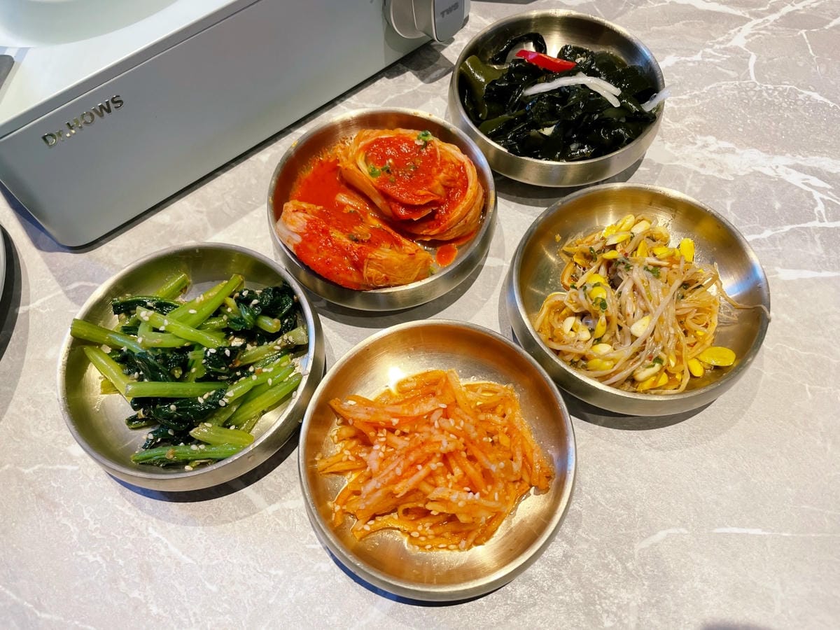 高雄巨蛋「初瓦韓式料理」王品與韓國大廚孫榮聯手新品牌!! 高雄巨蛋「初瓦韓式料理」王品與韓國大廚孫榮聯手新品牌!!