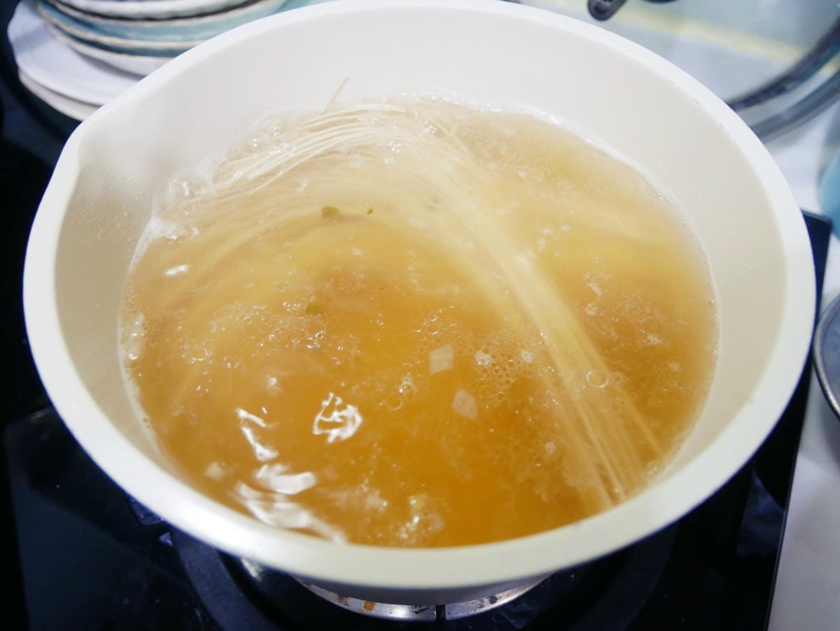 [My Little Kitchen] 可可愛愛「幽靈雲吞拌