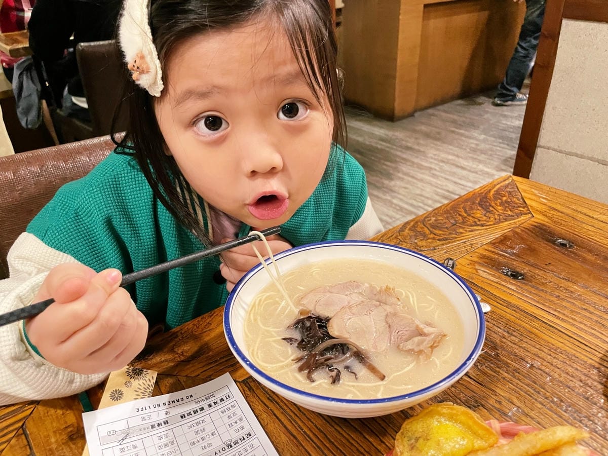 高雄美術館「癮燒精食」精緻餐盒還有食材超市可以逛!! 高雄美術館「癮燒精食」精緻餐盒還有食材超市可以逛!!