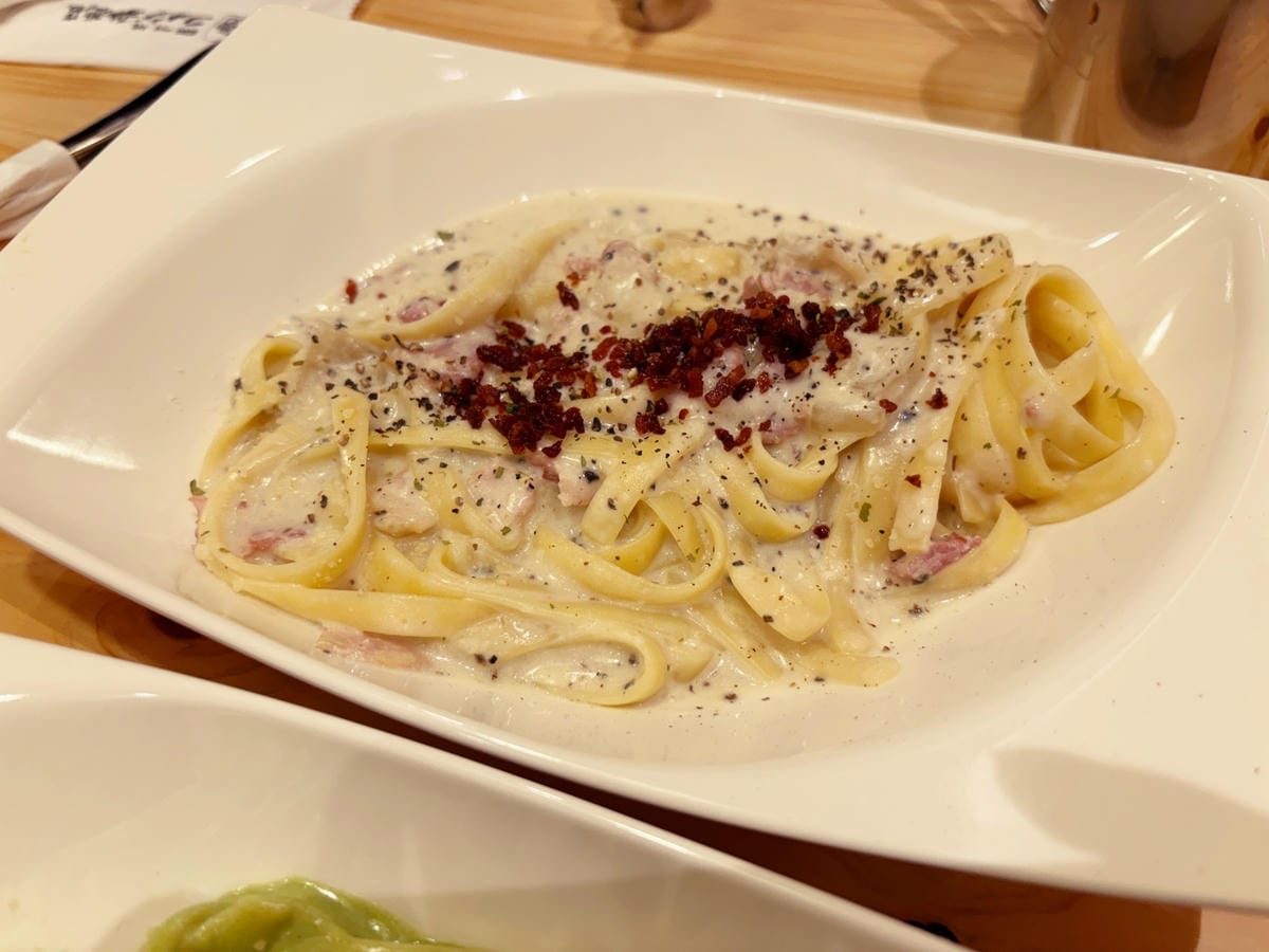 高雄美術館「Komeda's Coffee客美多咖啡」點飲料 高雄美術館「Komeda's Coffee客美多咖啡」點飲料