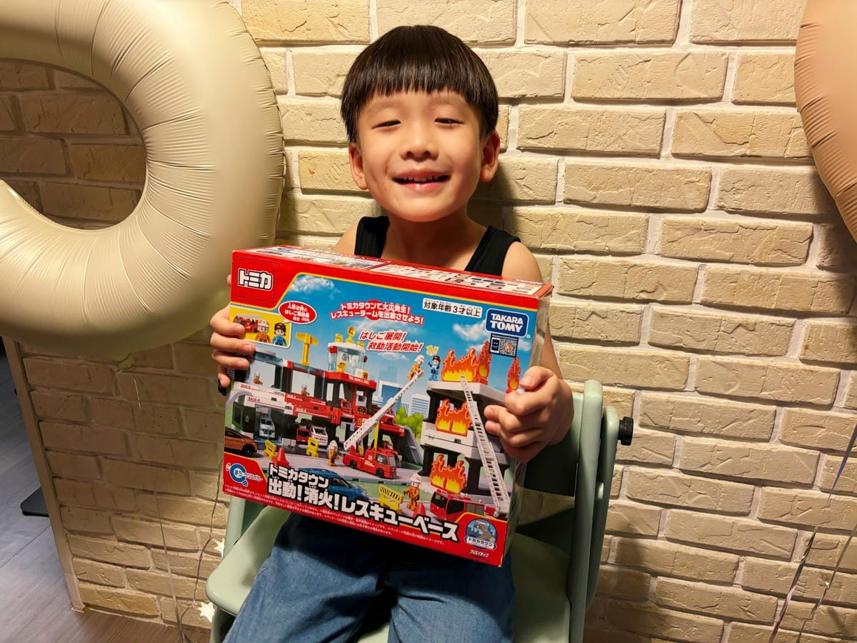 【Alston】五歲生日快樂!!再忙也要一起慶祝❤ 【Alston】五歲生日快樂!!認真許願的小男孩❤