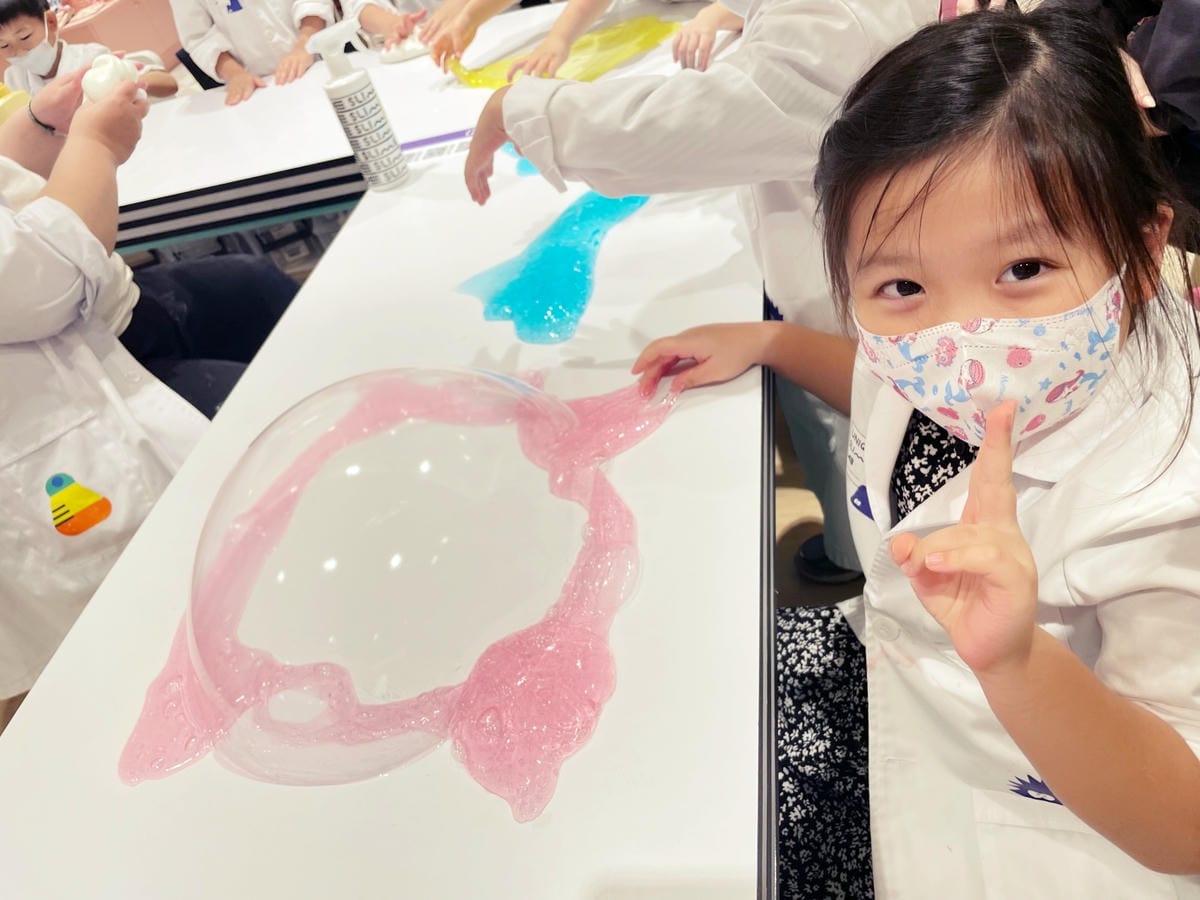 好玩的「Unique Slime Lab史萊姆實驗室」一起動 好玩的「Unique Slime Lab史萊姆實驗室」一起動