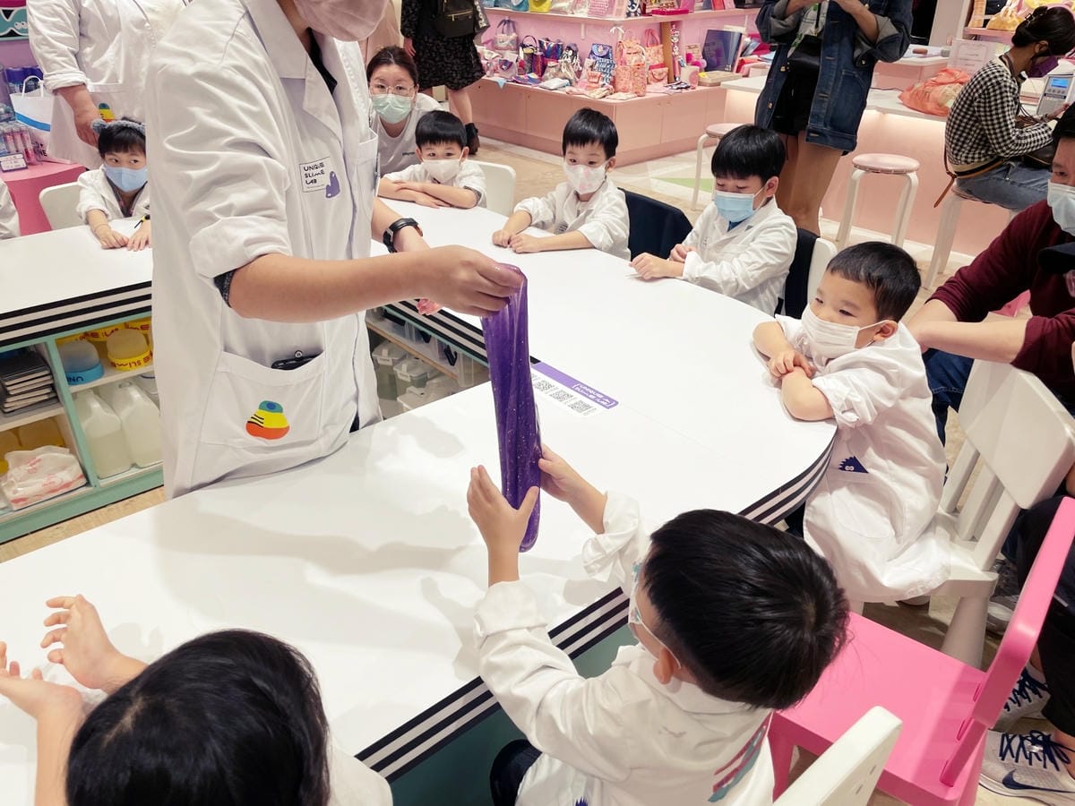 好玩的「Unique Slime Lab史萊姆實驗室」一起動 好玩的「Unique Slime Lab史萊姆實驗室」一起動