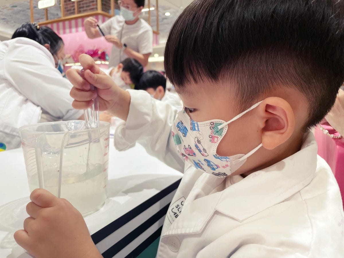 好玩的「Unique Slime Lab史萊姆實驗室」一起動 好玩的「Unique Slime Lab史萊姆實驗室」一起動