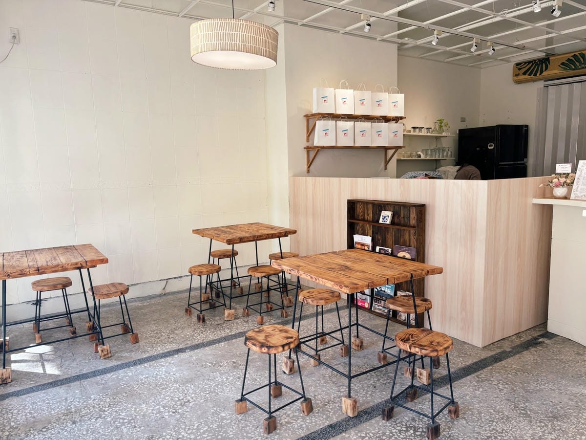 高雄果貿「鄰居小心點」可愛的日式蕨餅專賣店。 高雄果貿「鄰居小心點」可愛的日式蕨餅專賣店。