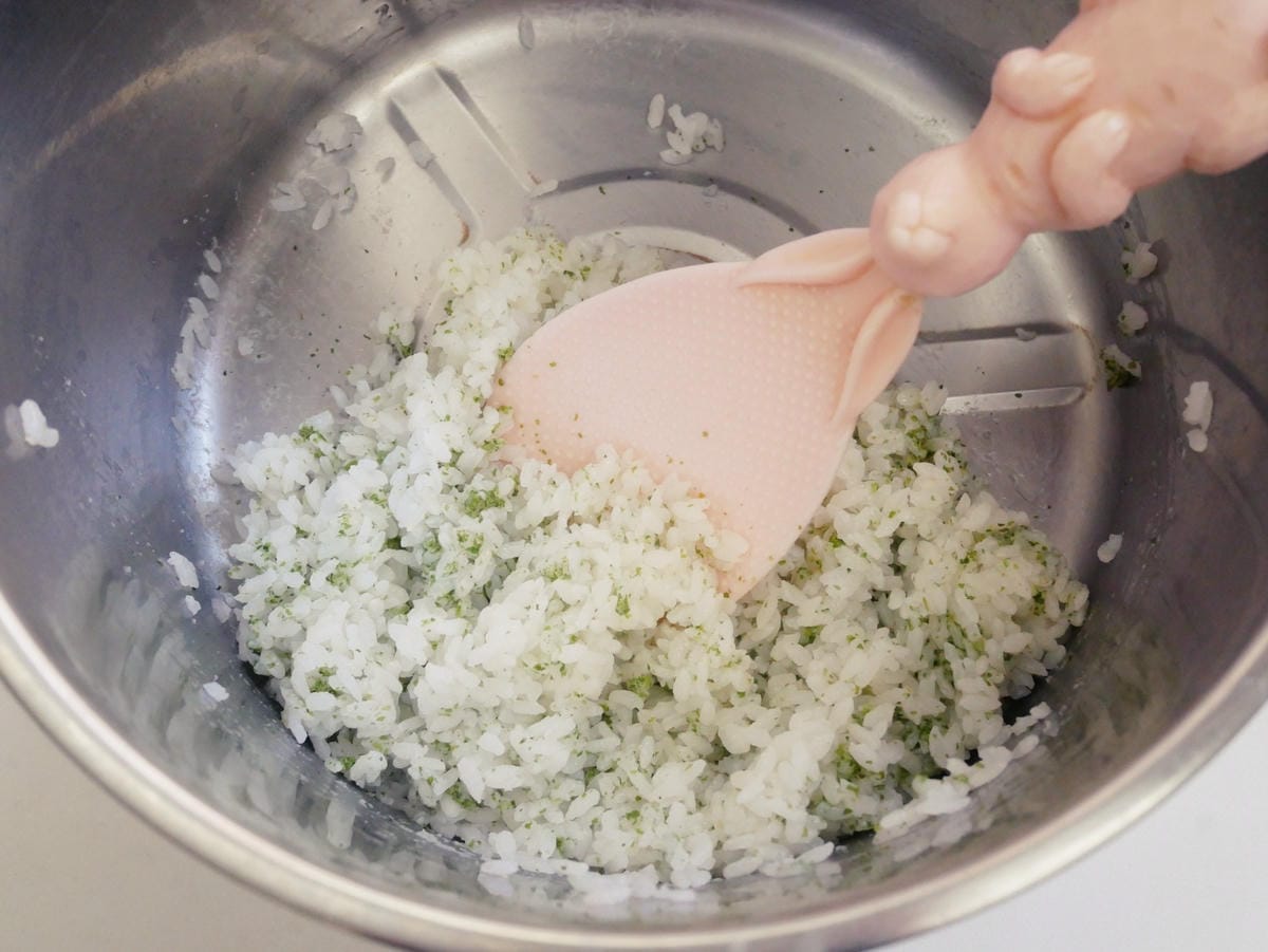 [My Little Kitchen] 零技巧「聖誕樹飯糰」