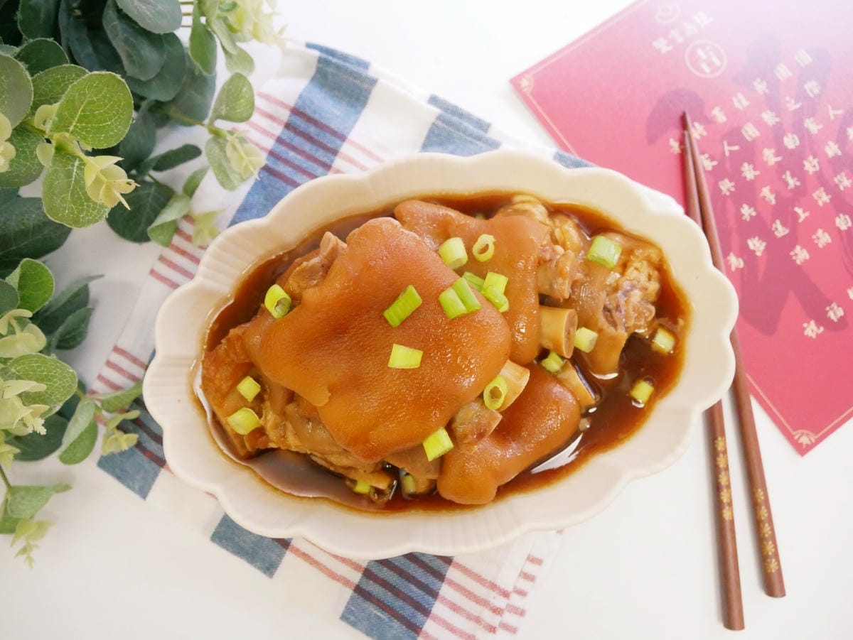 好吃年菜推薦-雙言商號 X 明水三九七食堂「雞湯熬鯧魚海鮮炊 好吃年菜推薦-雙言商號 X 明水三九七食堂「雞湯熬鯧魚海鮮炊