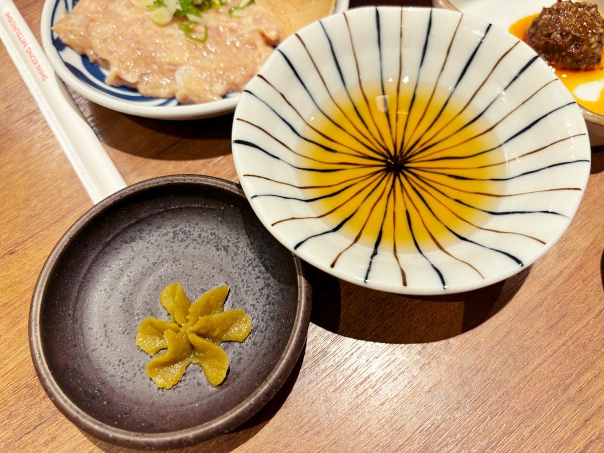 台南新天地「黑毛屋」湯頭濃郁、還有限定的柚子鍋喔!! 台南新天地「黑毛屋」湯頭濃郁、還有限定的柚子鍋喔!!
