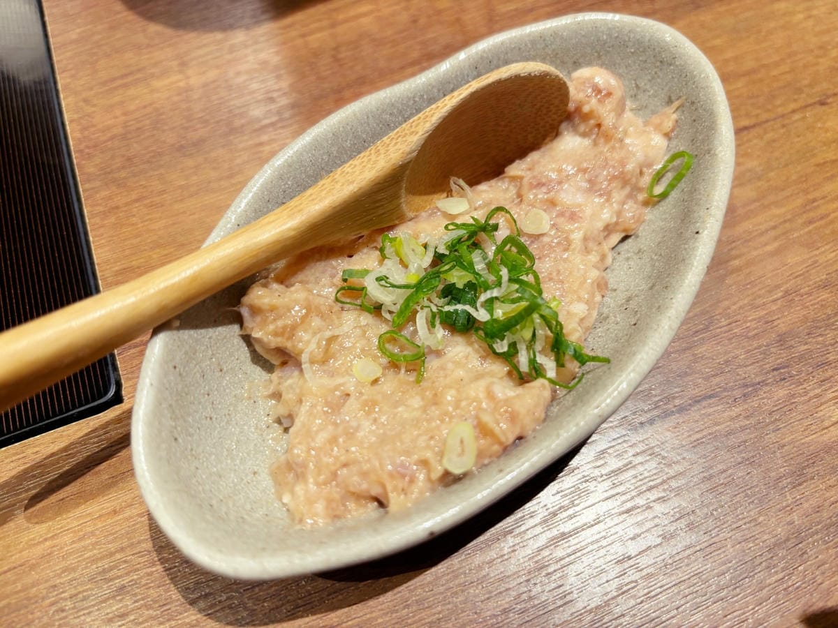 台南新天地「黑毛屋」湯頭濃郁、還有限定的柚子鍋喔!! 台南新天地「黑毛屋」湯頭濃郁、還有限定的柚子鍋喔!!