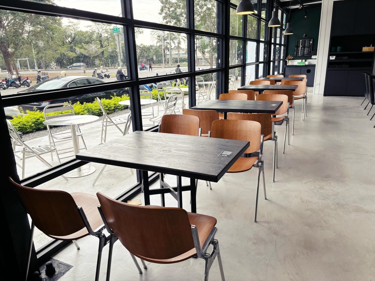 高雄美術館「著著咖啡The The Cafe」美式風格、早餐 高雄美術館「著著咖啡The The Cafe」美式風格、早餐