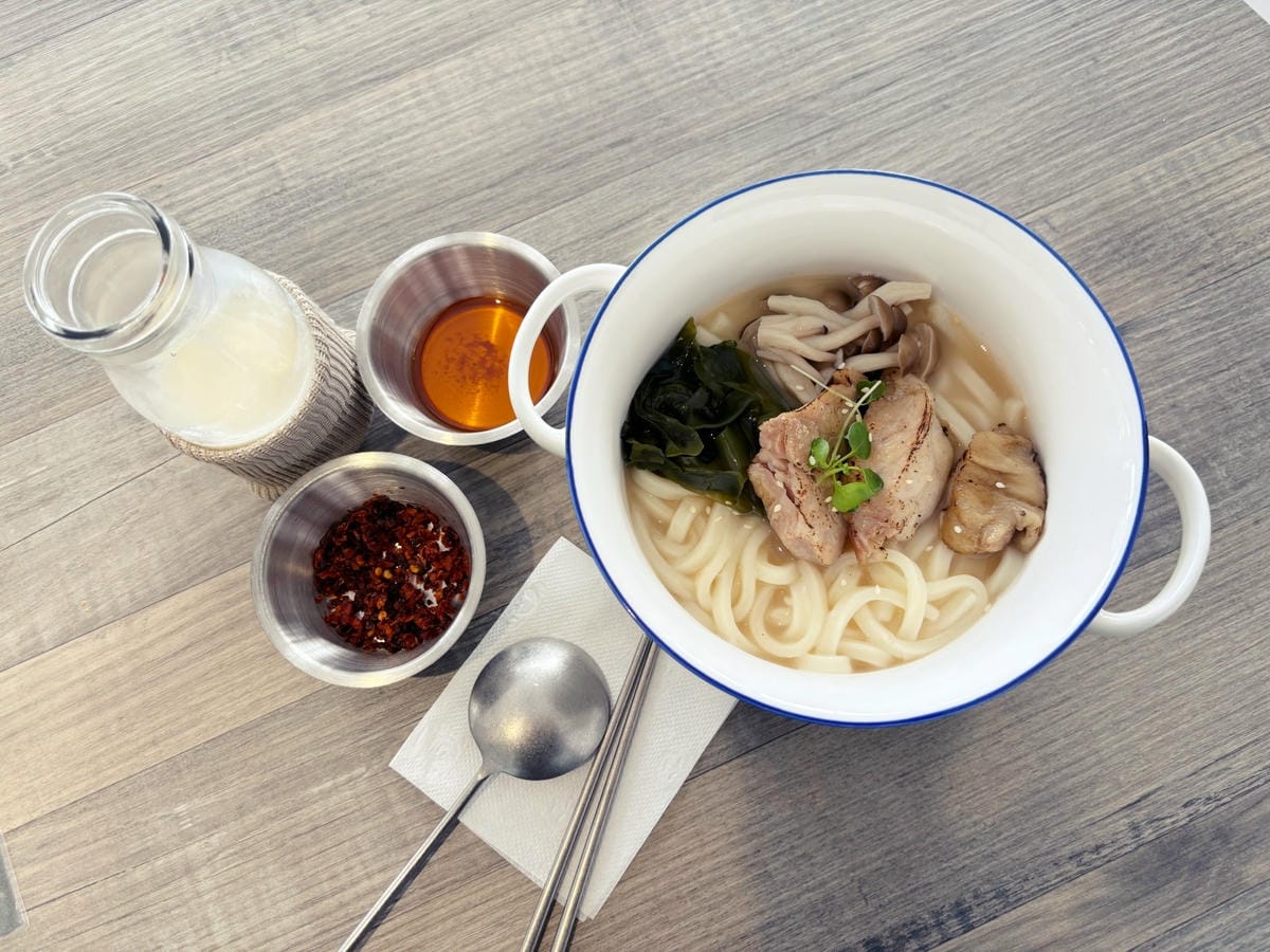 高雄美術館「著著咖啡The The Cafe」美式風格、早餐 高雄美術館「著著咖啡The The Cafe」美式風格、早餐