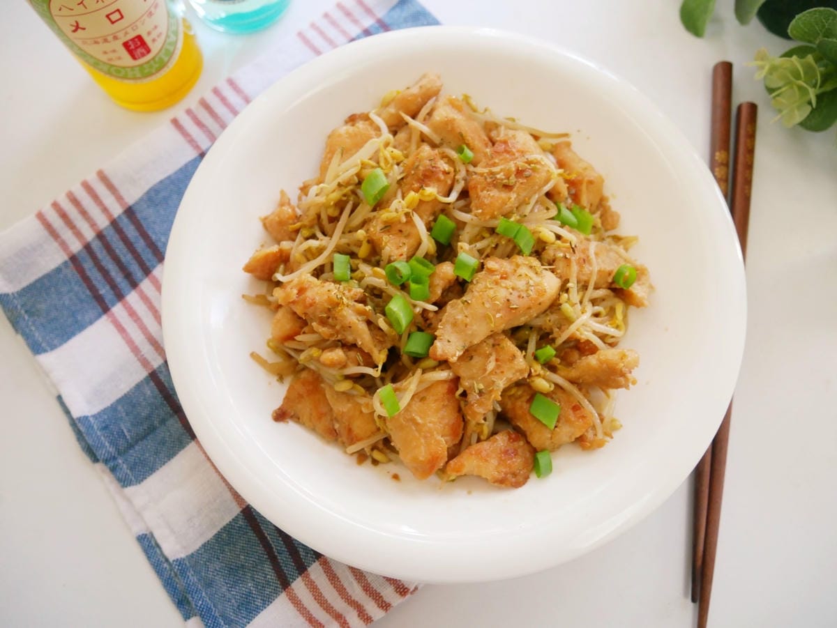 [My Little Kitchen] 超下飯「醬炒雞肉豆芽