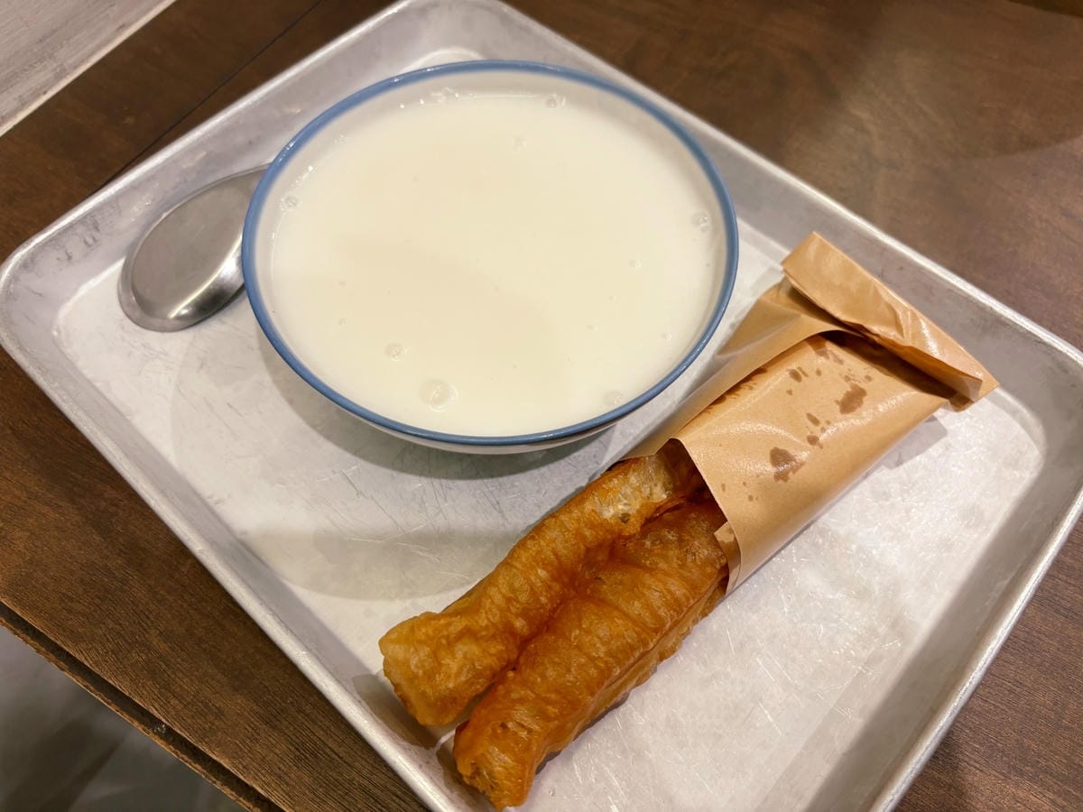台北中山商圈「榕美樹館」簡約文青風豆花店。 台北中山商圈「榕美樹館」簡約文青風豆花店。