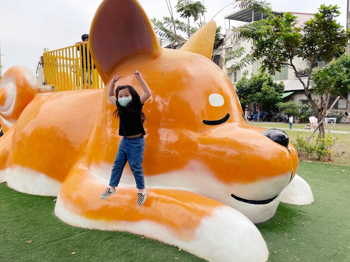 高雄美術館「癮燒精食」精緻餐盒還有食材超市可以逛!! 高雄美術館「癮燒精食」精緻餐盒還有食材超市可以逛!!
