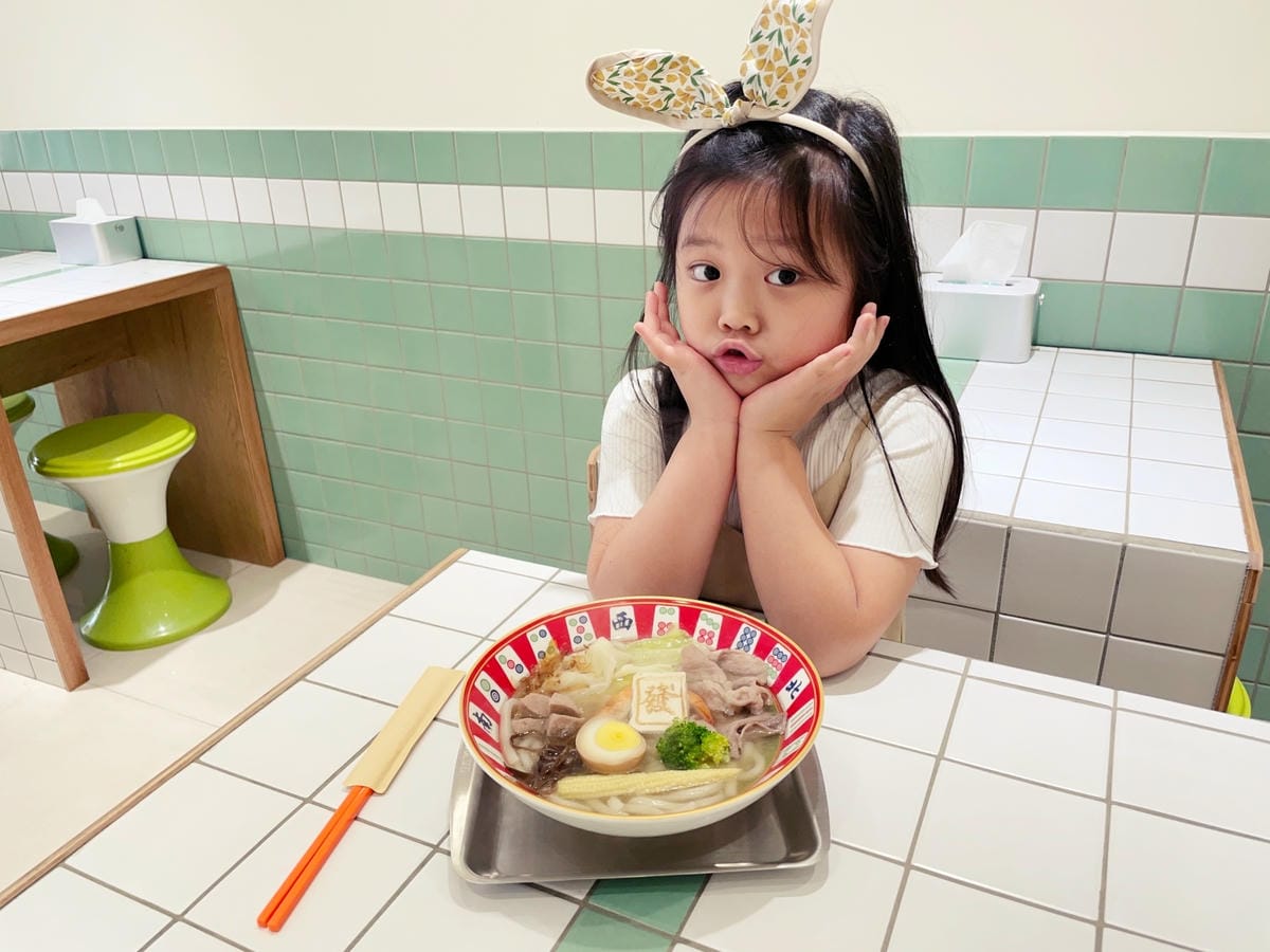 高雄美術館「癮燒精食」精緻餐盒還有食材超市可以逛!! 高雄美術館「癮燒精食」精緻餐盒還有食材超市可以逛!!