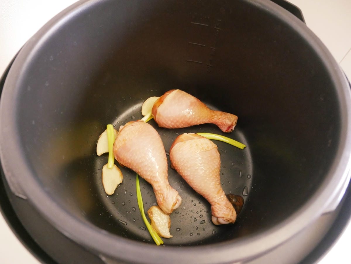 [My Little Kitchen] 壓力鍋「蜂蜜雞腿」又