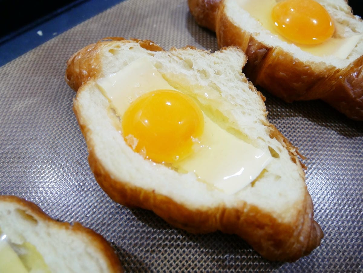 [My Little Kitchen] 零技巧「太陽蛋可頌」