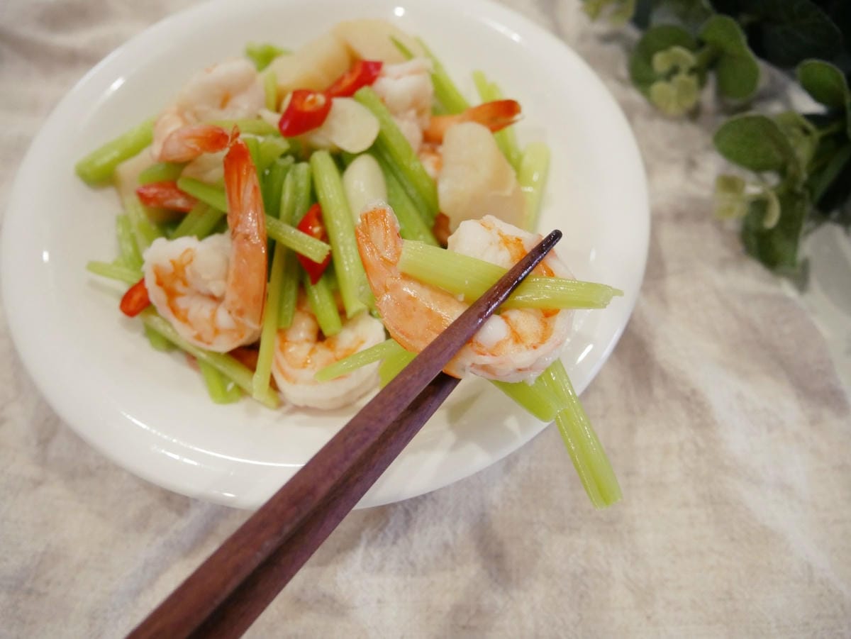 [My Little Kitchen] 好鮮美「芹菜炒蝦仁」