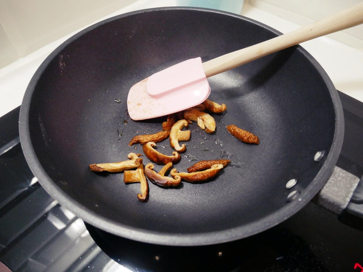 [My Little Kitchen] 快手料理「蟹肉絲瓜」
