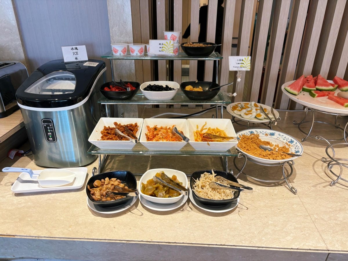 台北中山商圈「老爺會館-台北南西館」地點佳、交通方便。 台北中山商圈「老爺會館-台北南西館」地點佳、交通方便。