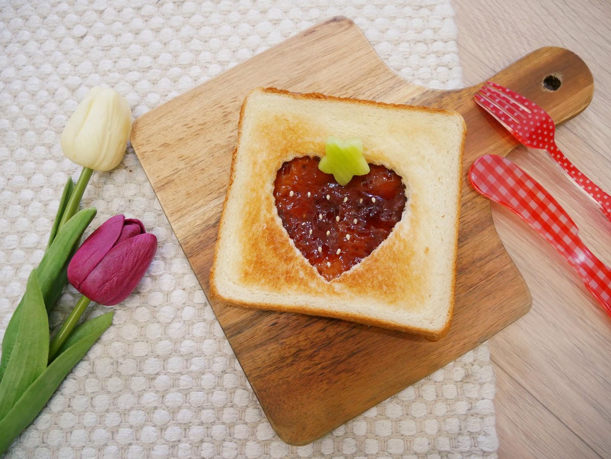 [My Little Kitchen] 可愛的「草莓吐司」簡