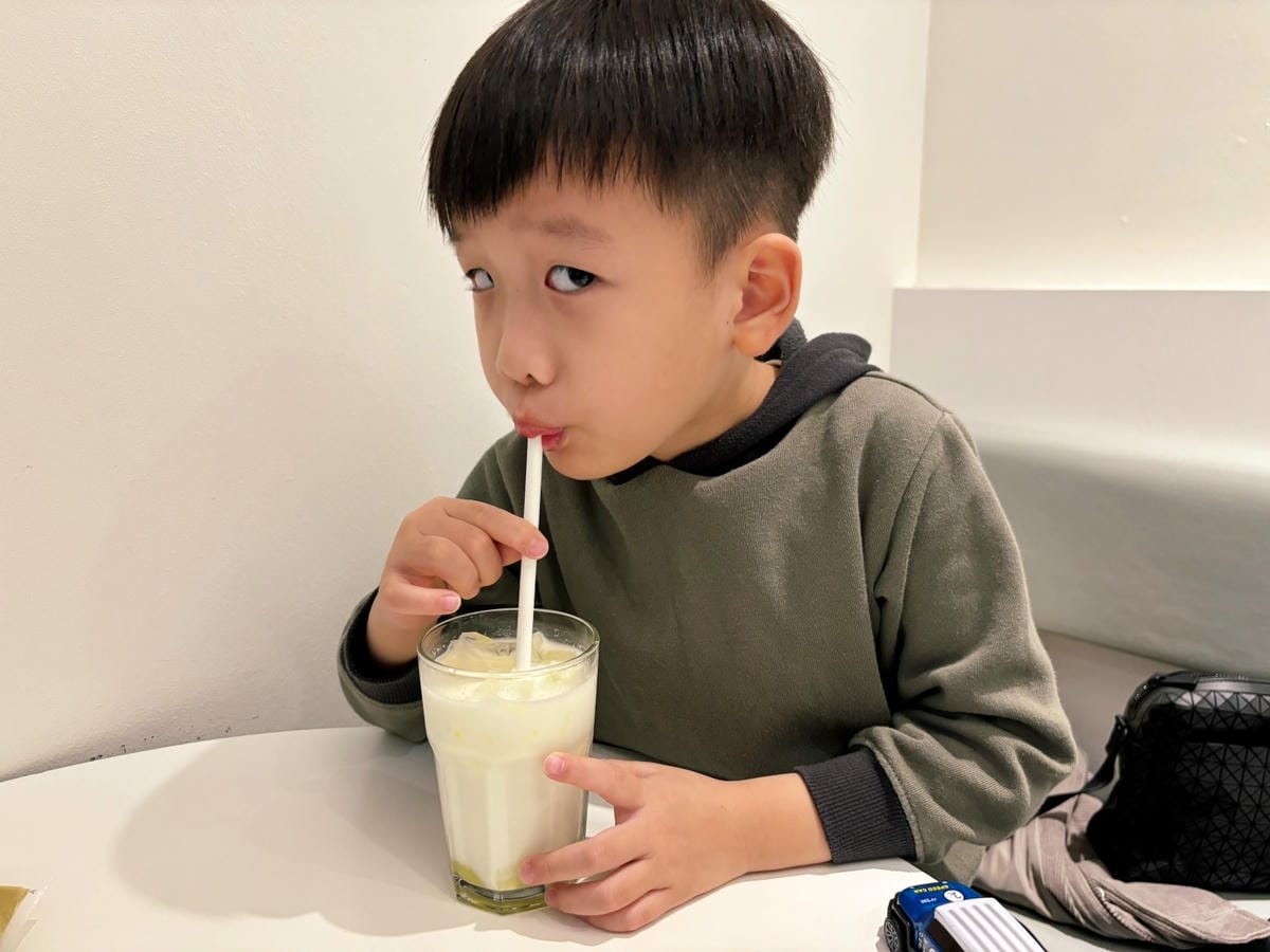 台北「Waku Cafe」好美的奶油風咖啡店。 台北「Waku Cafe」好美的奶油風咖啡店。