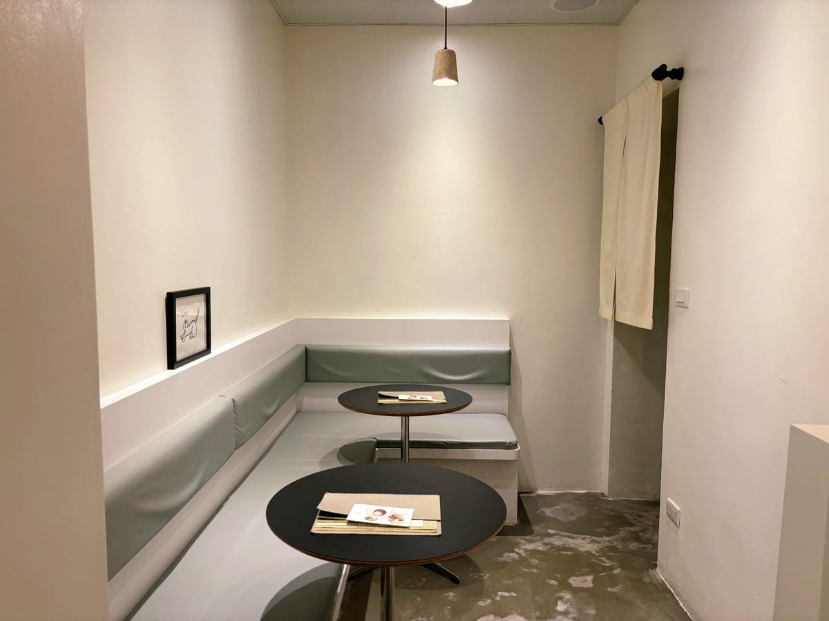 台北「Waku Cafe」好美的奶油風咖啡店。 台北「Waku Cafe」好美的奶油風咖啡店。