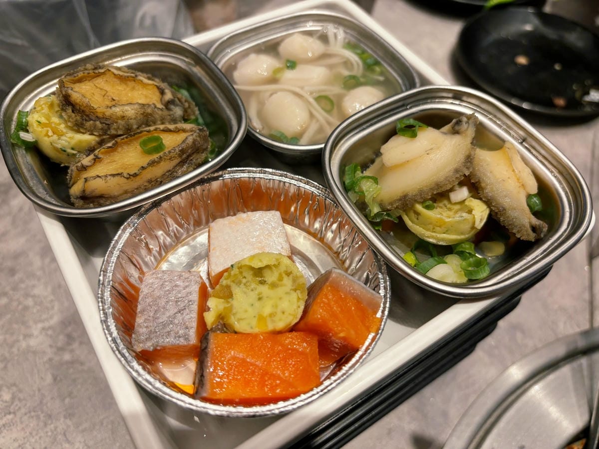 高雄巨蛋「肉次方燒肉放題」大口吃肉時間到!! 高雄巨蛋「肉次方燒肉放題」大口吃肉時間到!!