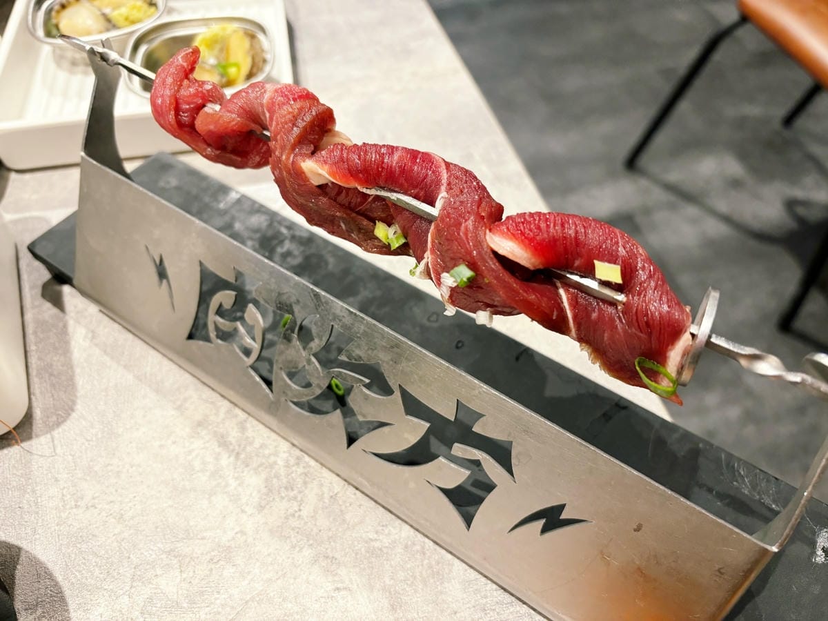 高雄巨蛋「肉次方燒肉放題」大口吃肉時間到!! 高雄巨蛋「肉次方燒肉放題」大口吃肉時間到!!