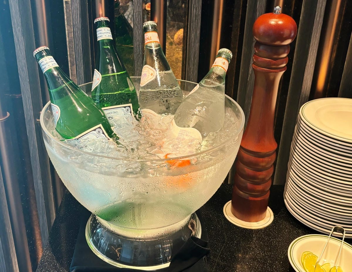 台中「Smith & Wollensky牛排館」股神巴菲特最 台中「Smith & Wollensky牛排館」股神巴菲特最