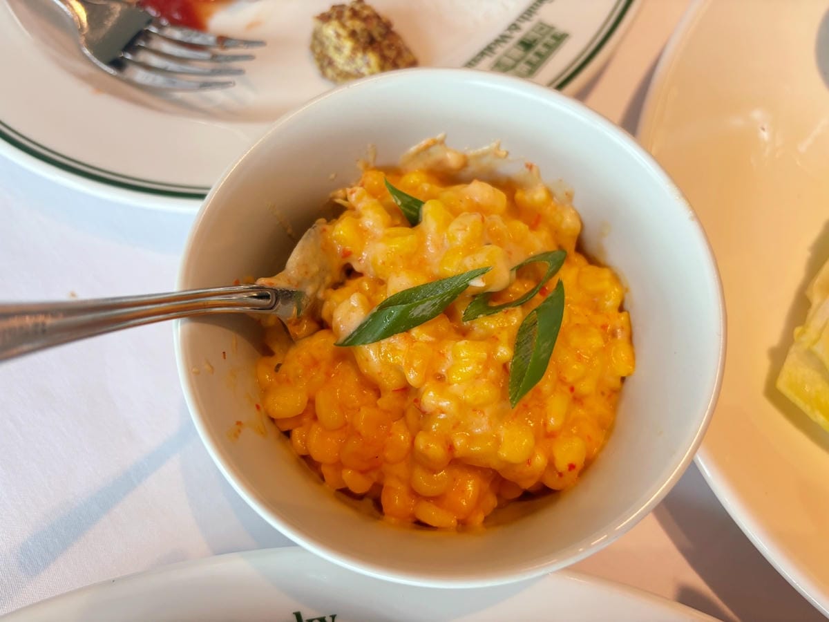 台中「Smith & Wollensky牛排館」股神巴菲特最 台中「Smith & Wollensky牛排館」股神巴菲特最