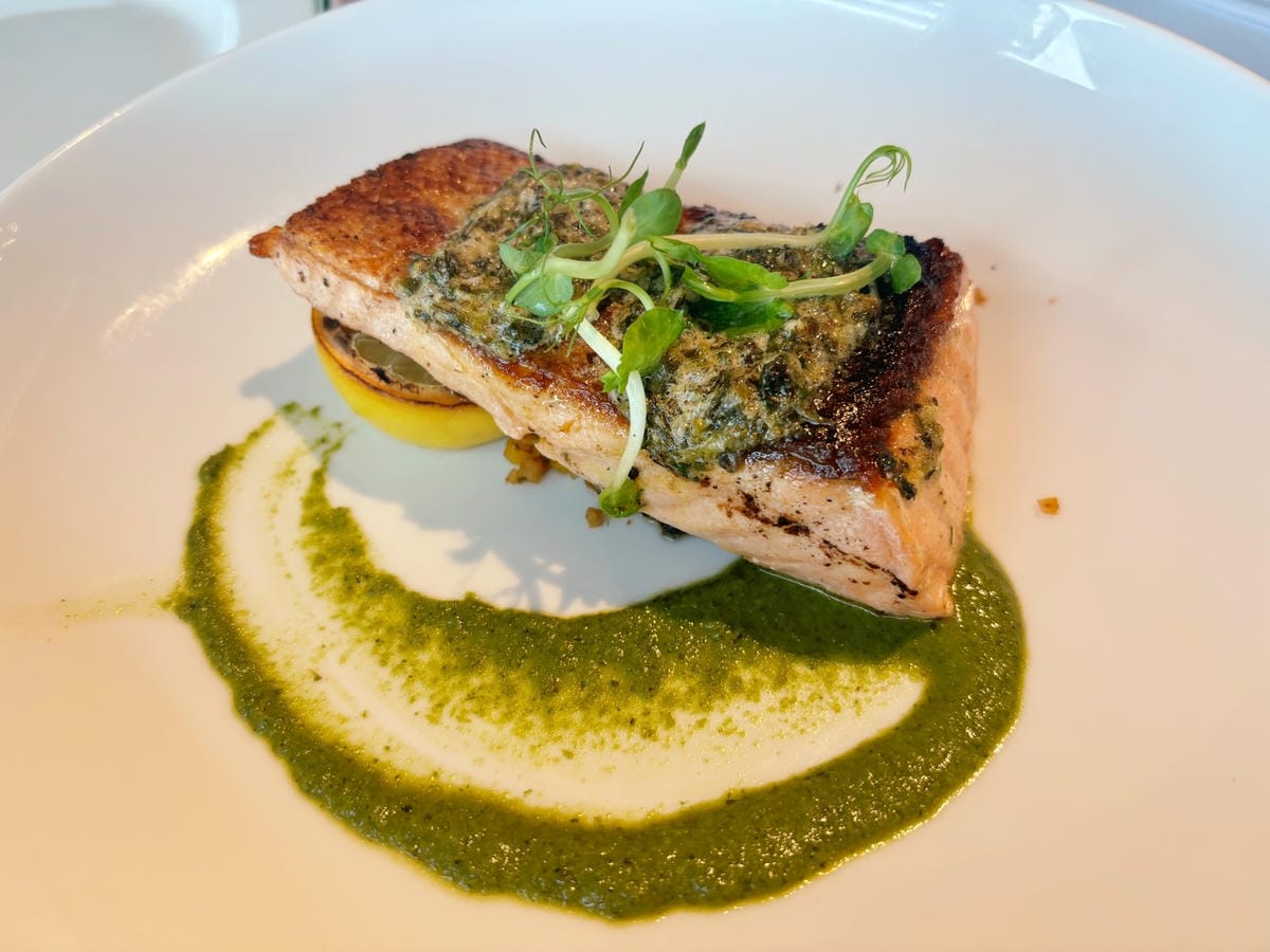 台中「Smith & Wollensky牛排館」股神巴菲特最 台中「Smith & Wollensky牛排館」股神巴菲特最