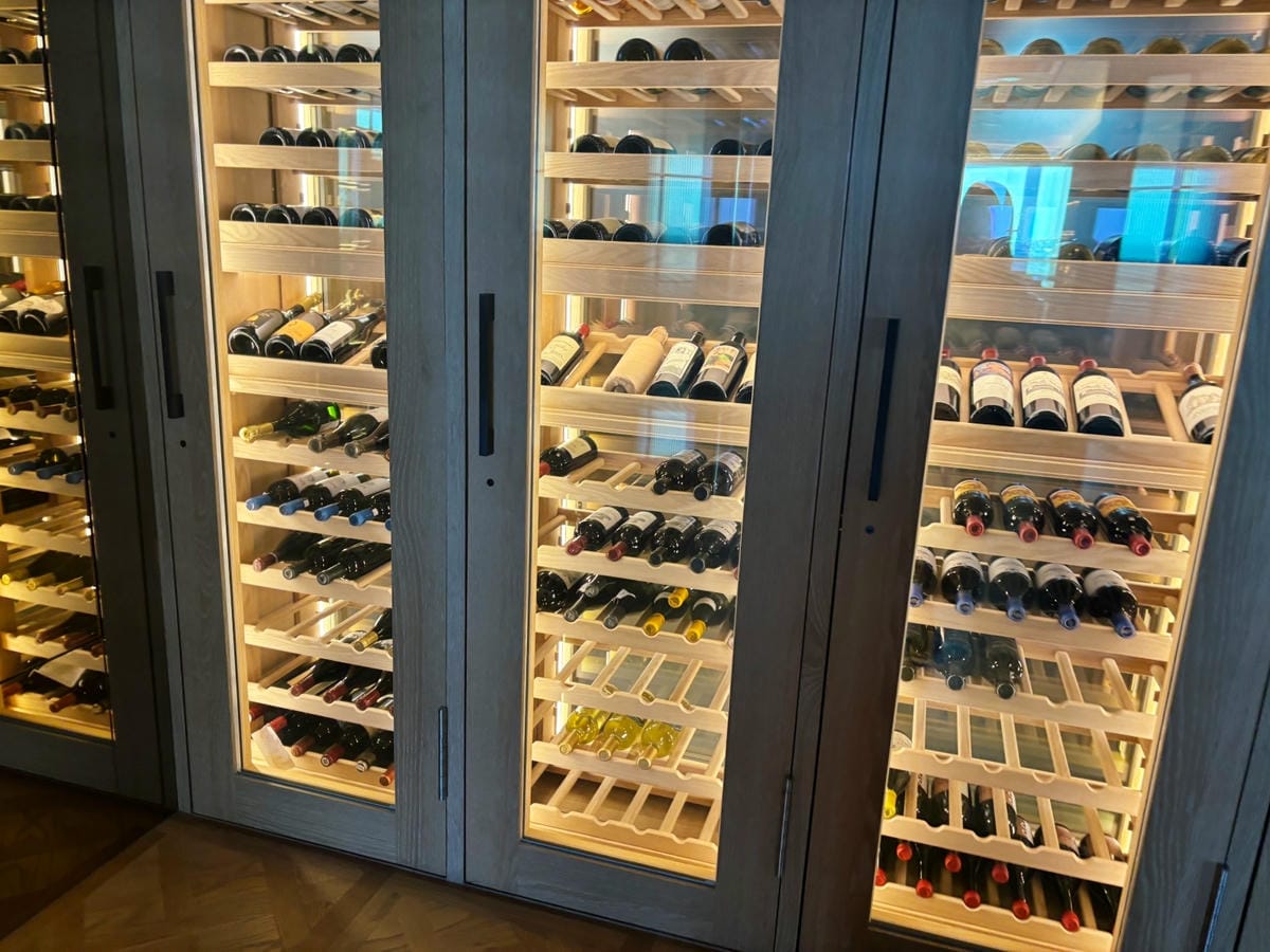 台中「Smith & Wollensky牛排館」股神巴菲特最 台中「Smith & Wollensky牛排館」股神巴菲特最