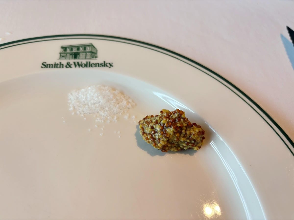 台中「Smith & Wollensky牛排館」股神巴菲特最 台中「Smith & Wollensky牛排館」股神巴菲特最