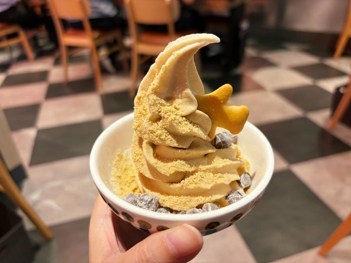 高雄巨蛋「尬鍋台式潮鍋」台式湯頭、蔬菜飲料自助吧!! 高雄巨蛋「尬鍋台式潮鍋」台式湯頭、蔬菜飲料自助吧!!